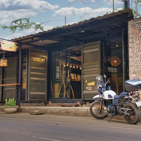 Gisy Lake Containers House Hanoi Esterno foto